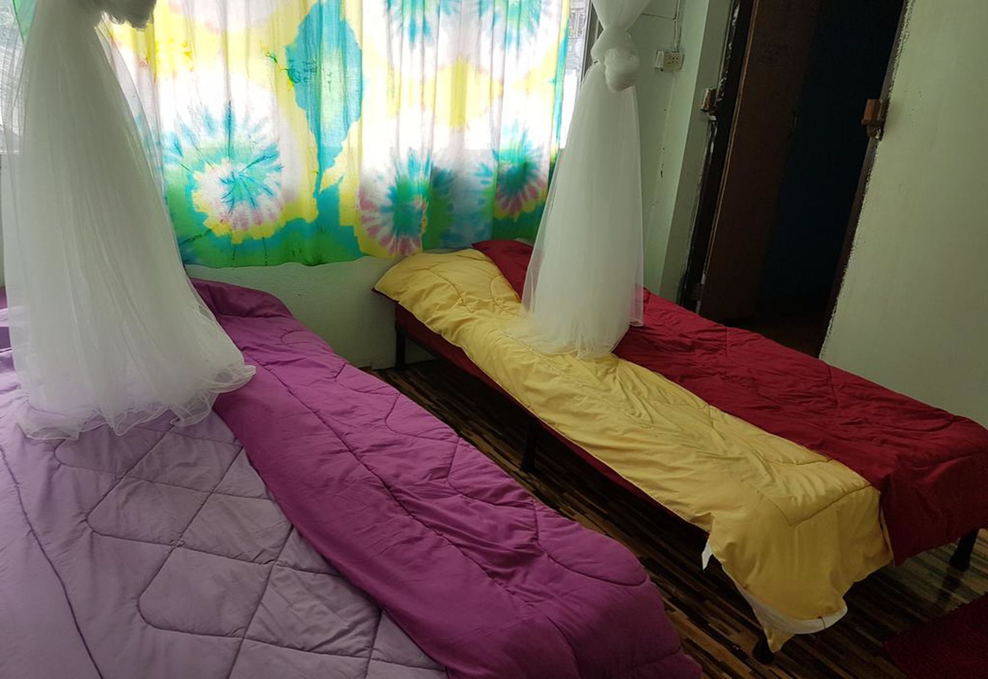 Bar 184 Party Hostel (Adults Only) Chiang Rai Dış mekan fotoğraf