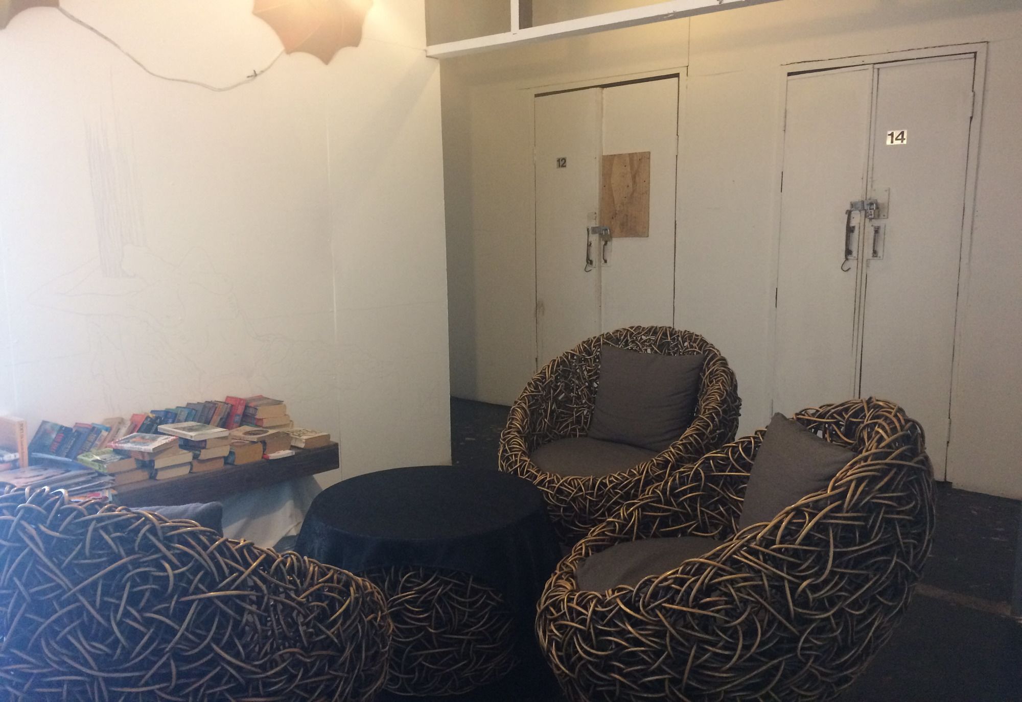 Bar 184 Party Hostel (Adults Only) Chiang Rai Dış mekan fotoğraf